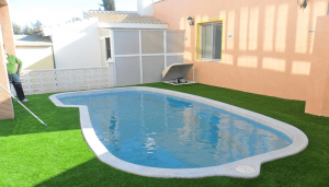 La piscina modelo Oasis de Freedom Pools Center